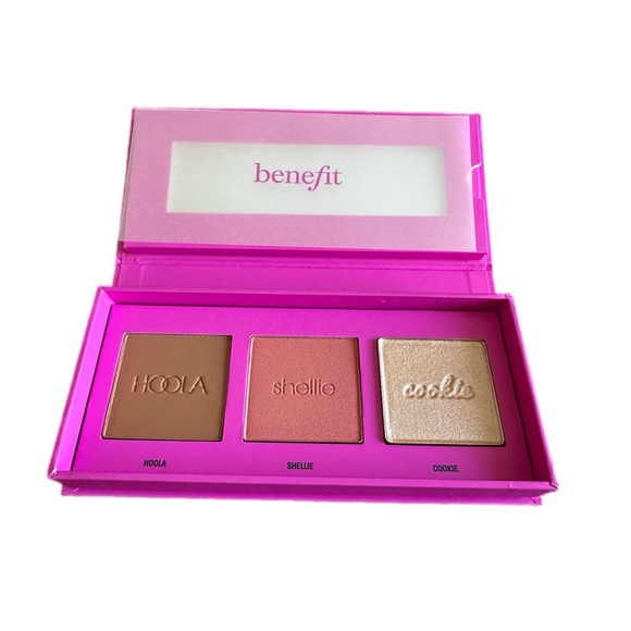 Benefit Game On Glow Blush & Highlighter Trio Palette - Picture 5 of 7